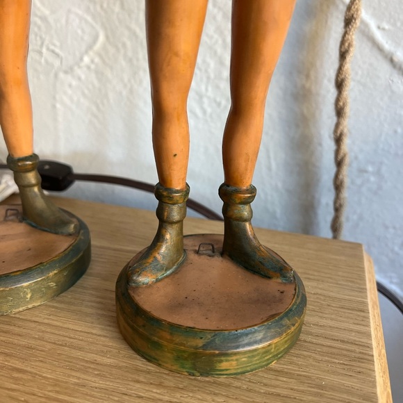 Vintage Elf Musician Figurines – Made in Japan Velvet Clothing, MCM Set of 2 - Picture 5 of 11